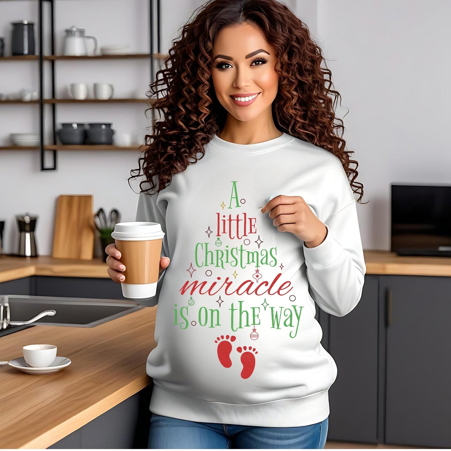 Ink and Charms Designs Sweatshirt Heavy Blend™ Crewneck Sweatshirt Mom to Be Funny Christmas Pregnancy Announcement