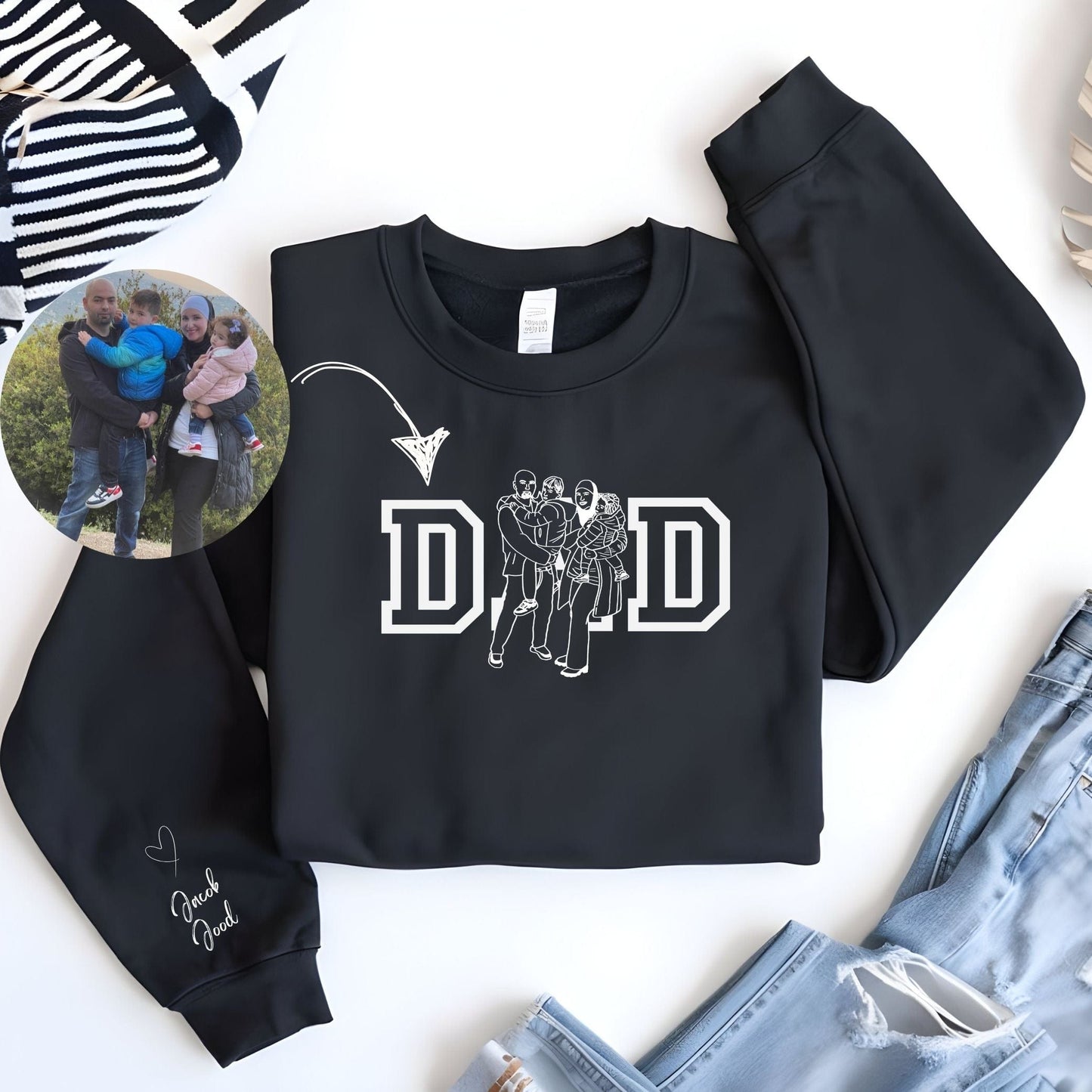 Ink and Charms Designs T-Shirt Detailed Line Art T-Shirt (Bold & Artistic)