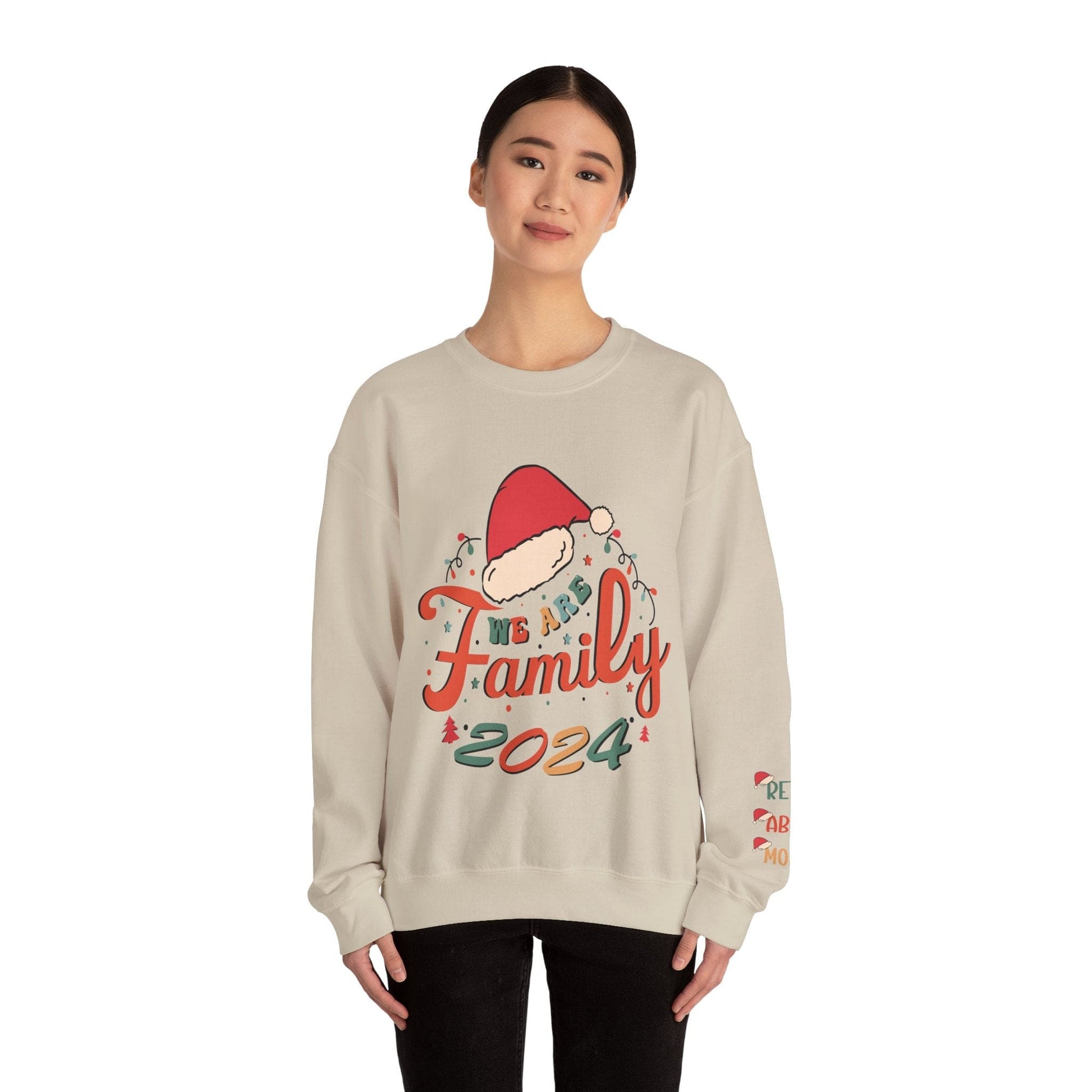 Ink and Charms Designs Sweatshirt Family 2024 Unisex Sweatshirt with Personalized Family Names Sleeve Design