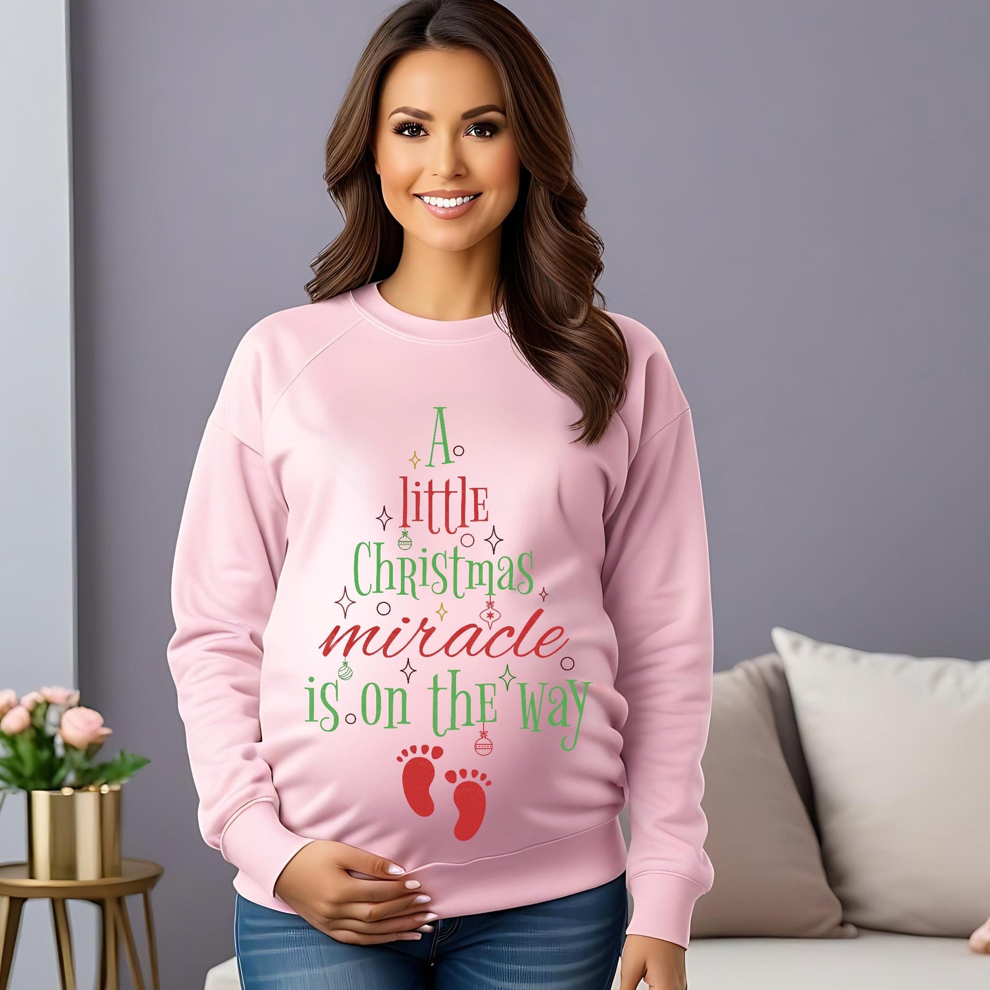 Ink and Charms Designs Sweatshirt Heavy Blend™ Crewneck Sweatshirt  Mom to Be Funny Christmas Pregnancy Announcement